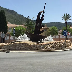 Сasa de vacaciones Con Barbacoa, Chimenea Y Piscina En 